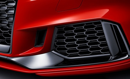 2018 Audi RS3 Sedan Front Bumper Wallpapers 450x275 (28)