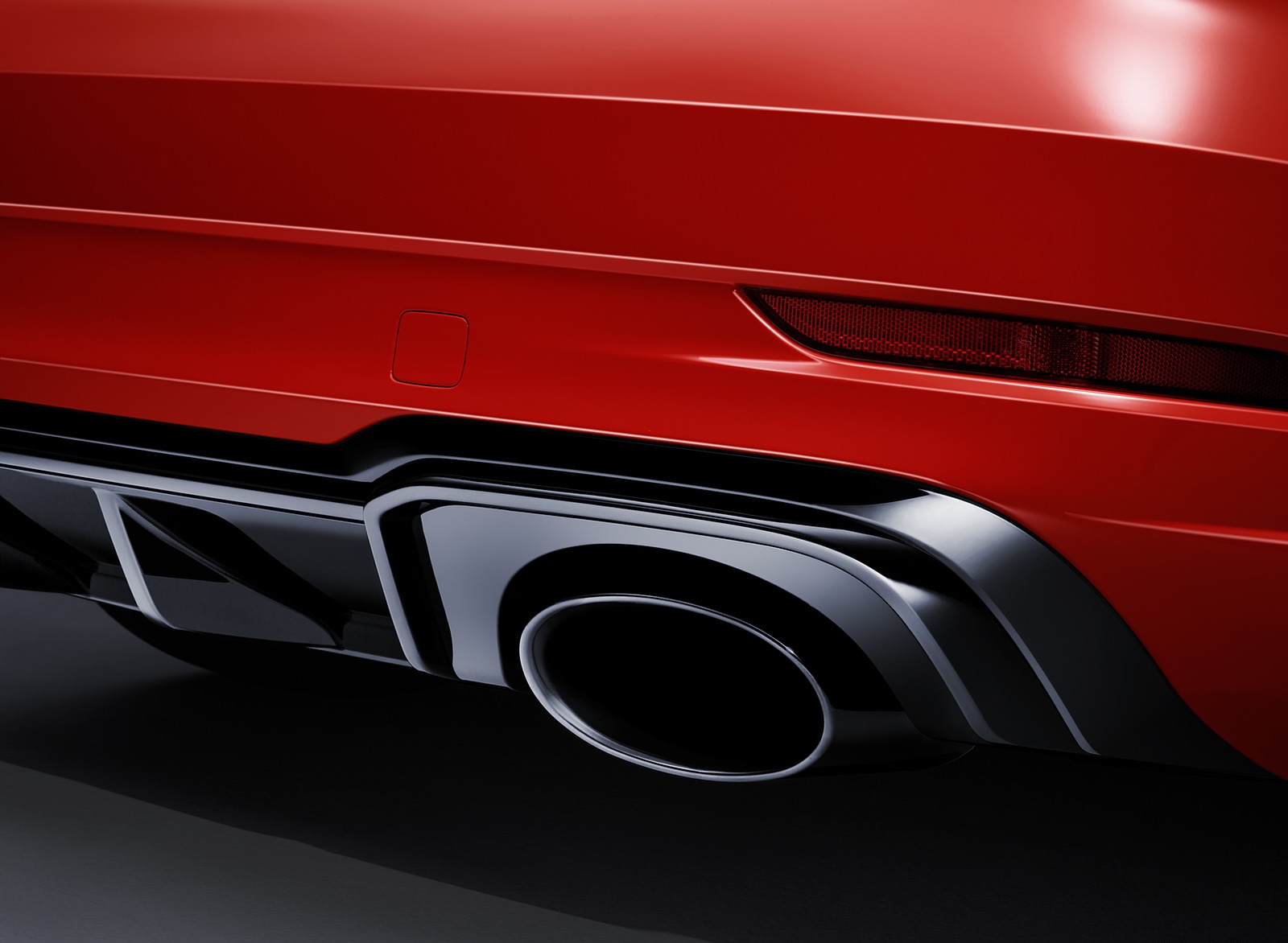2018 Audi RS3 Sedan Tailpipe Wallpapers #25 of 56