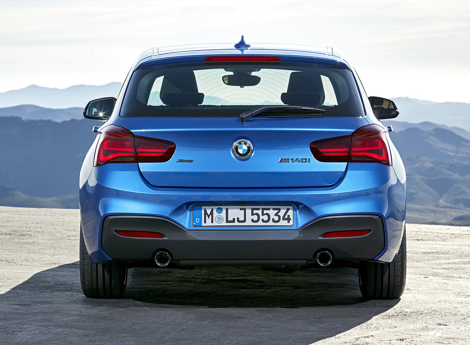 2018 BMW M140i xDrive Rear Wallpapers #18 of 38