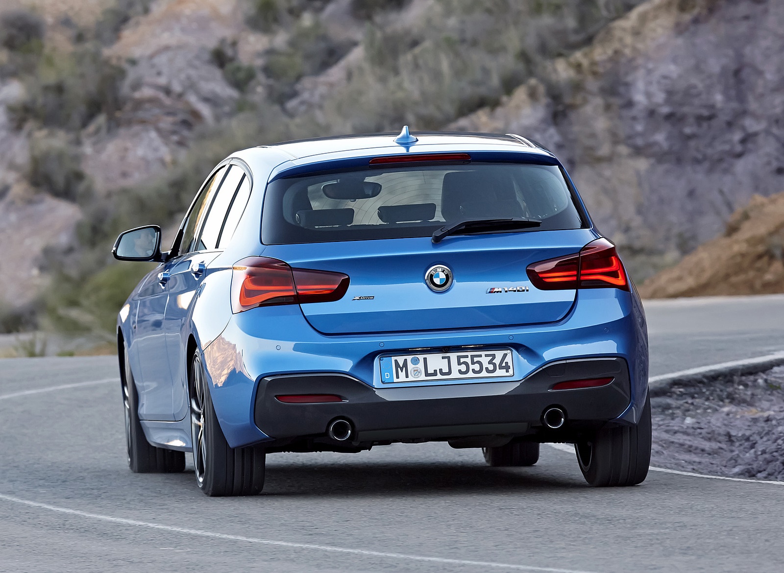 2018 BMW M140i xDrive Rear Wallpapers #17 of 38