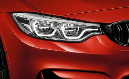 2018 BMW M4 Coupe Headlight Wallpapers 450x275 (5)