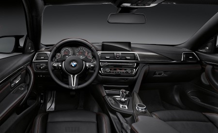 2018 BMW M4 Coupe Interior Cockpit Wallpapers 450x275 (14)