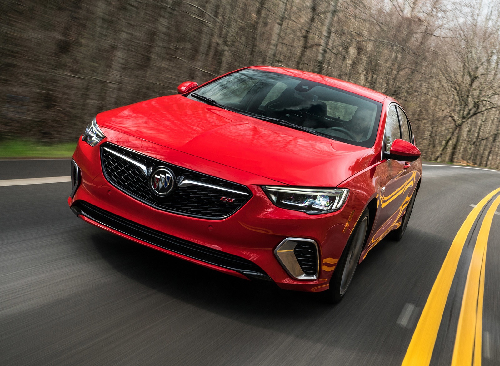 2018 Buick Regal GS Front Wallpapers (1)