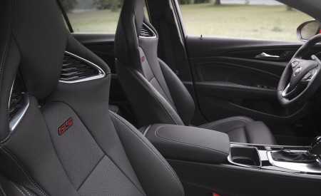 2018 Buick Regal GS Interior Seats Wallpapers 450x275 (26)