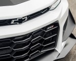 2018 Chevrolet Camaro ZL1 1LE Grill Wallpapers 150x120