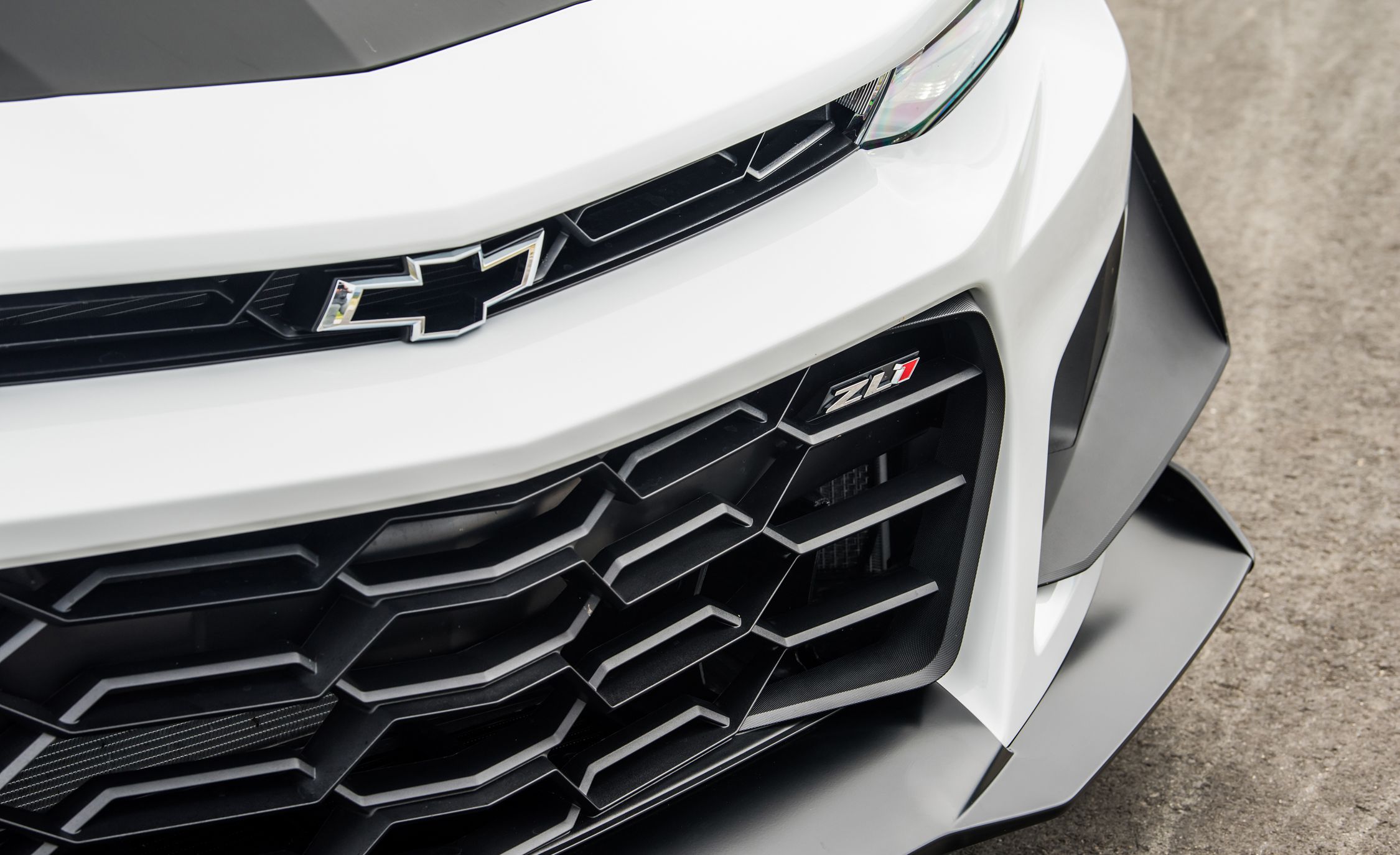 2018 Chevrolet Camaro ZL1 1LE Grill Wallpapers #60 of 80