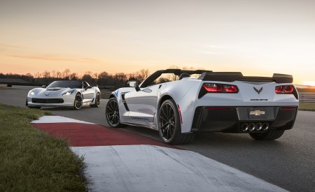 2018 Chevrolet Corvette Carbon 65 Edition Coupe and Convertible Wallpapers 450x275 (4)