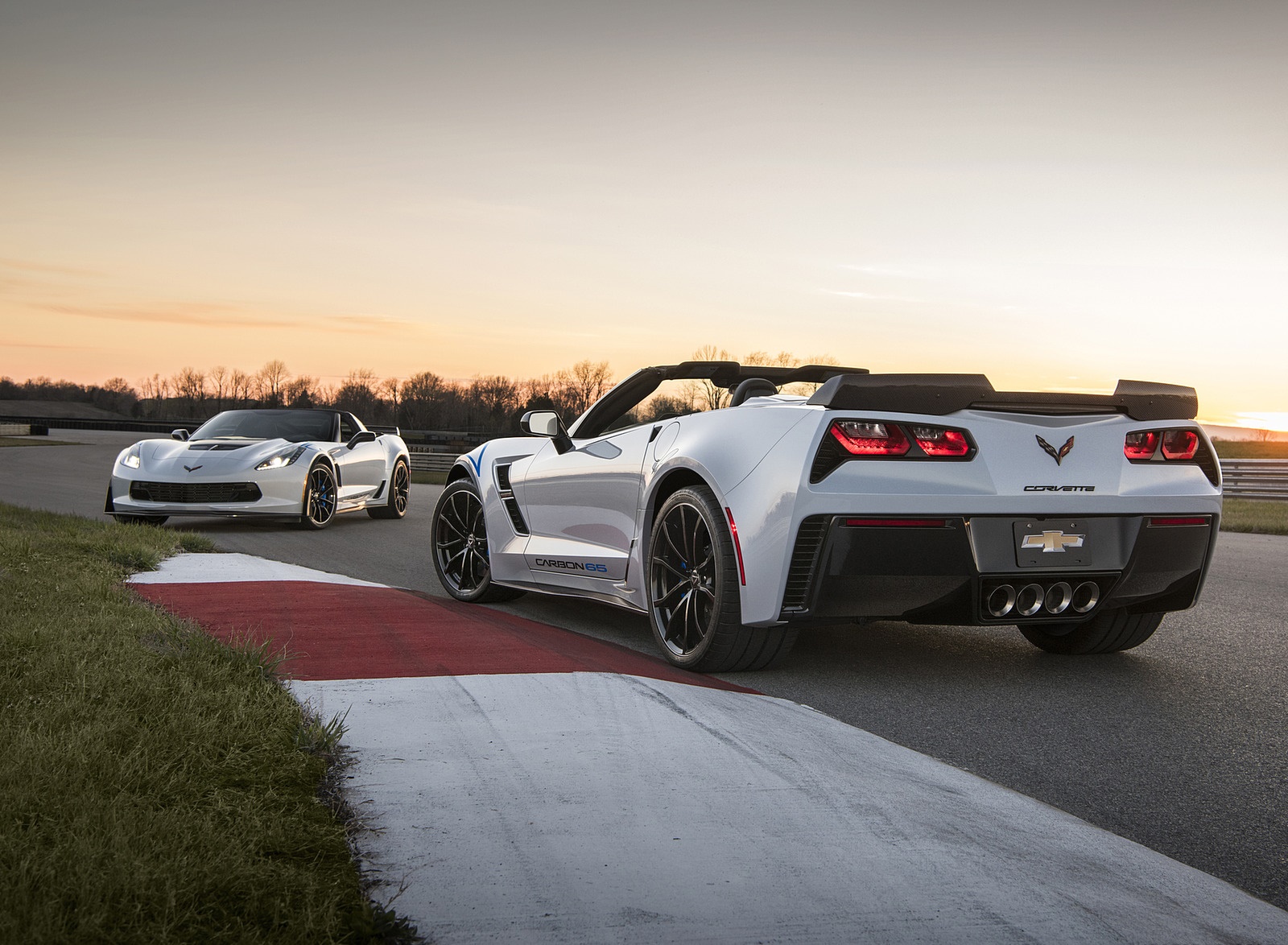 2018 Chevrolet Corvette Carbon 65 Edition Coupe and Convertible Wallpapers (4)