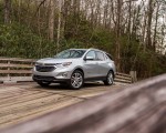 2018 Chevrolet Equinox Front Three-Quarter Wallpapers 150x120