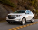 2018 Chevrolet Equinox Front Three-Quarter Wallpapers 150x120