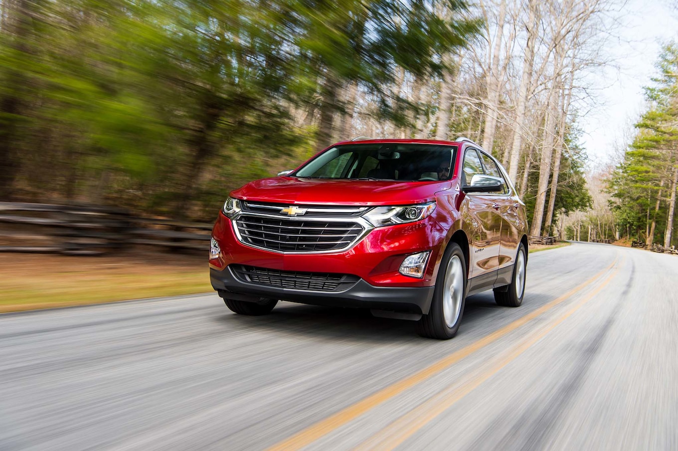 2018 Chevrolet Equinox Front Three-Quarter Wallpapers #3 of 101