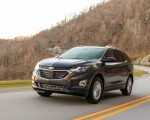 2018 Chevrolet Equinox Front Three-Quarter Wallpapers 150x120 (34)