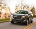 2018 Chevrolet Equinox Front Three-Quarter Wallpapers 150x120 (35)