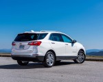 2018 Chevrolet Equinox Rear Three-Quarter Wallpapers 150x120 (29)