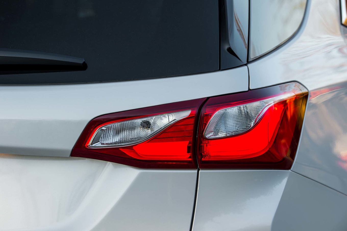 2018 Chevrolet Equinox Tail Light Wallpapers #79 of 101