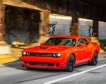 2018 Dodge Challenger SRT Hellcat Widebody (Color: Go Mango) Front Three-Quarter Wallpapers 150x120 (42)