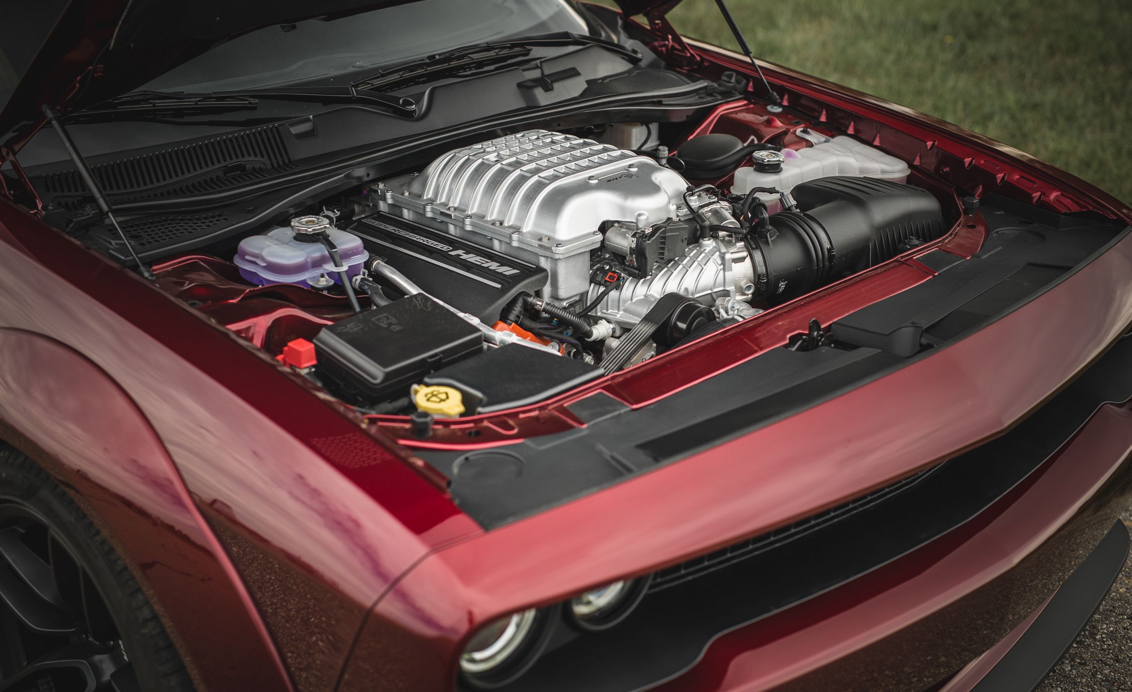 2018 Dodge Challenger SRT Hellcat Widebody (Color: Octane Red) Engine Wallpapers #25 of 108