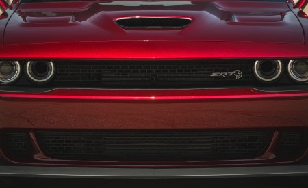 2018 Dodge Challenger SRT Hellcat Widebody (Color: Octane Red) Front Bumper Wallpapers 450x275 (22)
