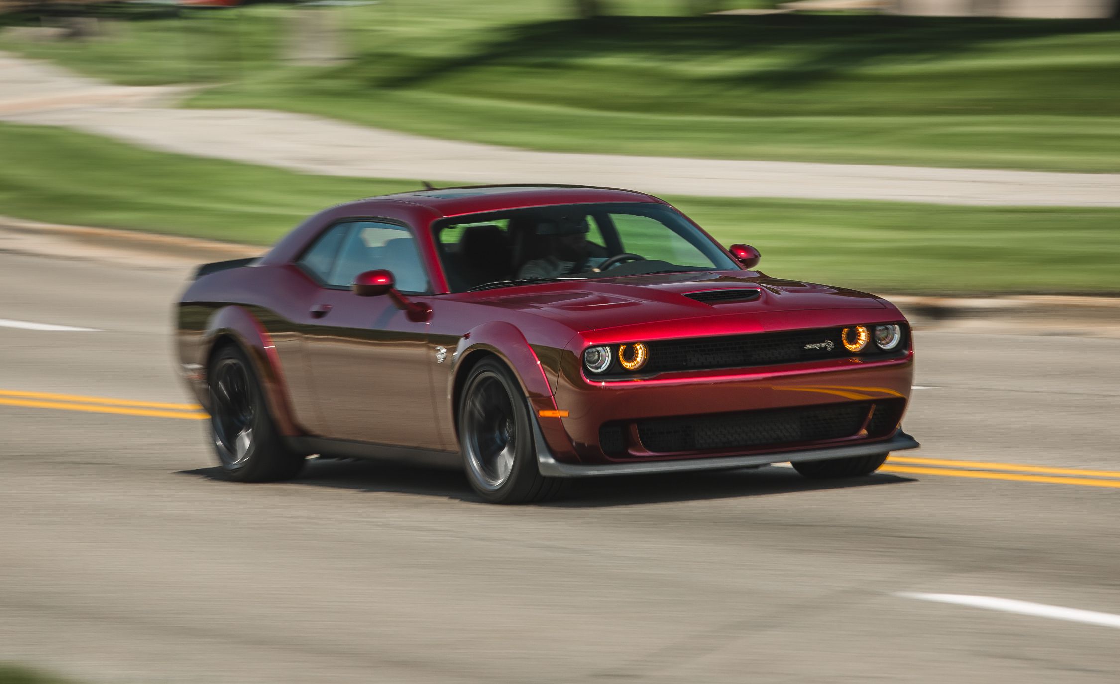 2018 Dodge Challenger SRT Hellcat Widebody (Color: Octane Red) Front Three-Quarter Wallpapers (1)