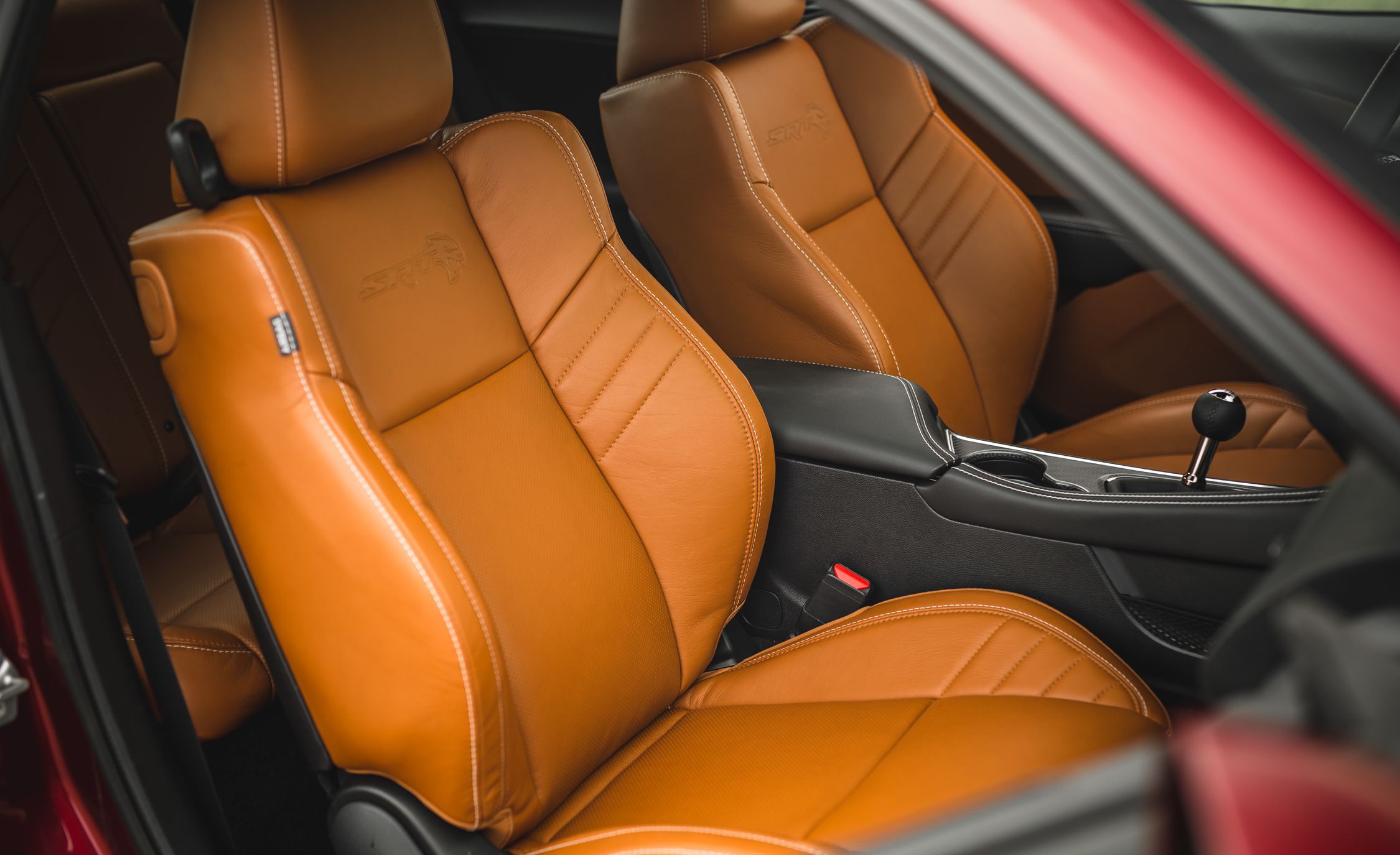 2018 Dodge Challenger SRT Hellcat Widebody (Color: Octane Red) Interior Front Seats Wallpapers #36 of 108