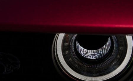 2018 Dodge Challenger SRT Hellcat Widebody Headlight Wallpapers 450x275 (106)