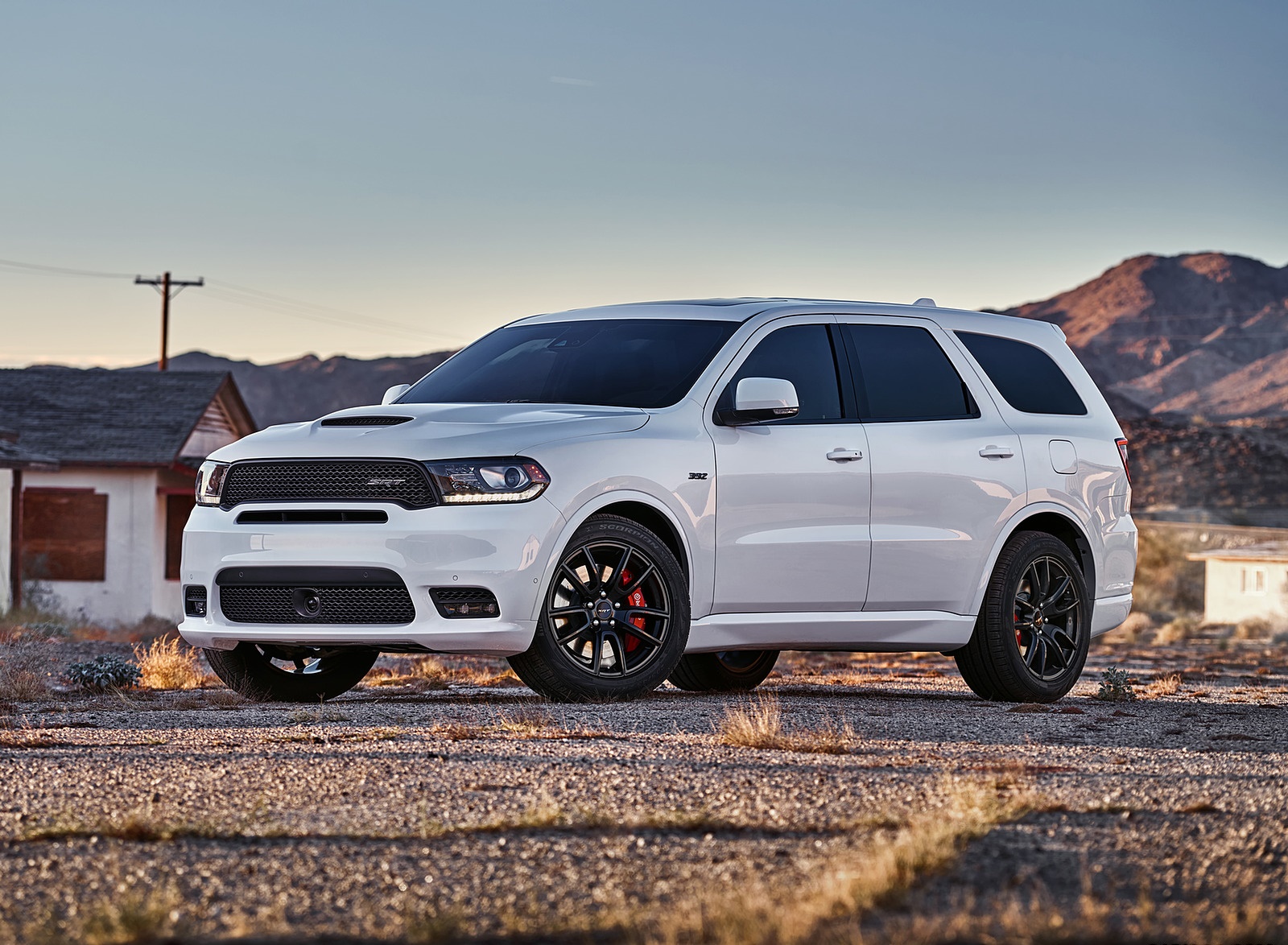 2018 Dodge Durango SRT Front Three-Quarter Wallpapers (1)