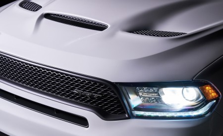 2018 Dodge Durango SRT Headlight Wallpapers 450x275 (53)