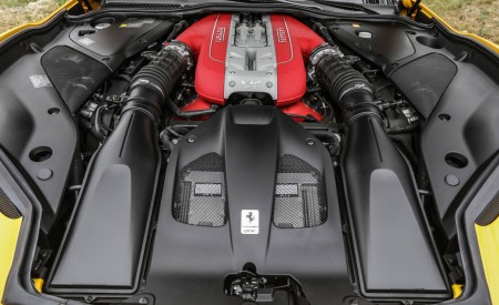 2018 Ferrari 812 Superfast Engine Wallpapers 450x275 (55)