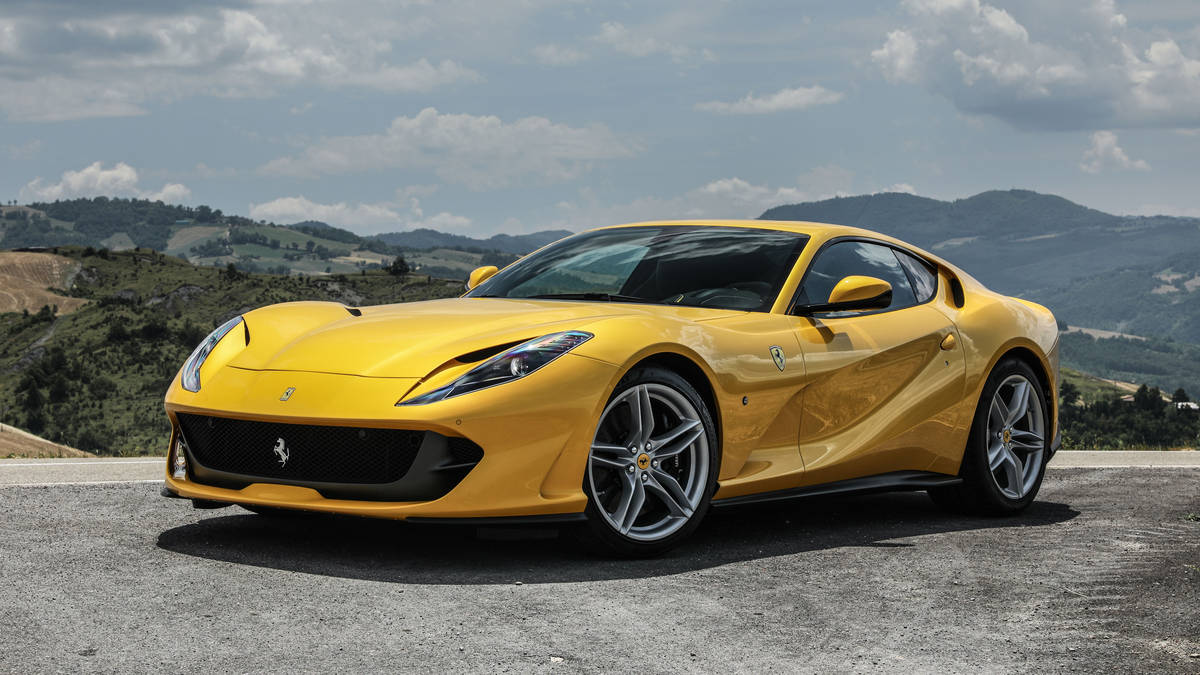 2018 Ferrari 812 Superfast Front Three-Quarter Wallpapers #5 of 56