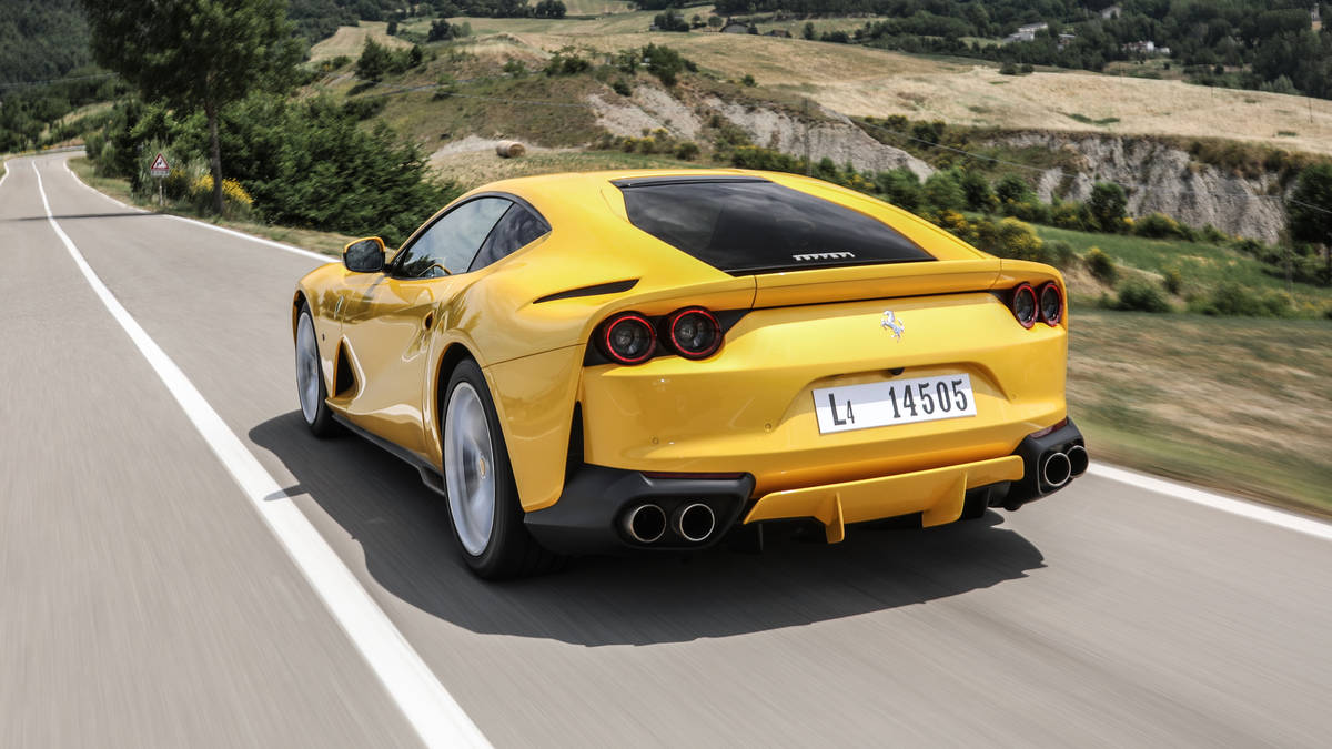 2018 Ferrari 812 Superfast Rear Wallpapers (9)