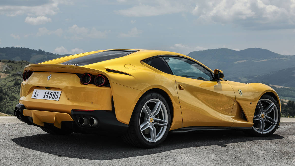 2018 Ferrari 812 Superfast Rear Wallpapers #8 of 56