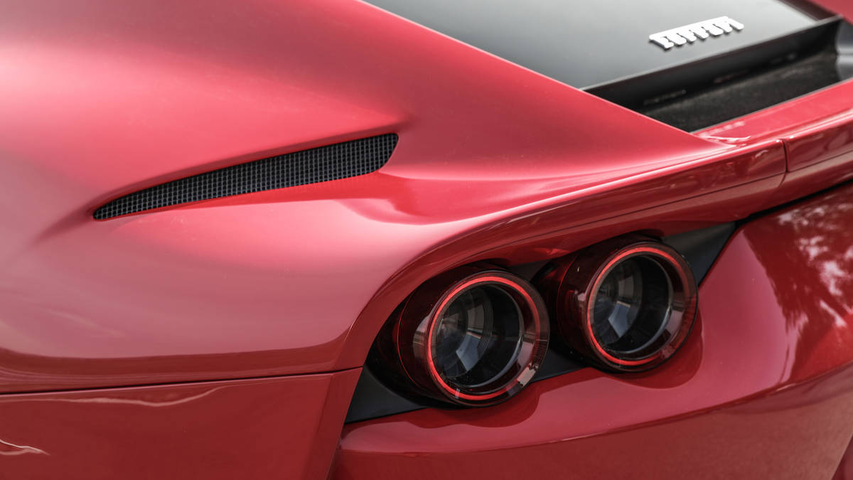 2018 Ferrari 812 Superfast Tail Light Wallpapers #29 of 56