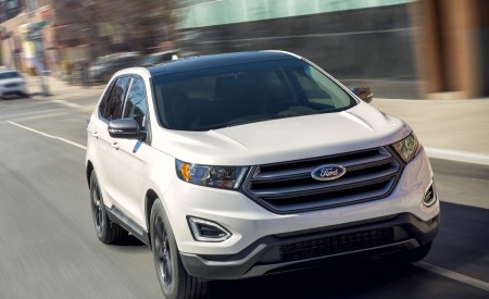 2018 Ford Edge SEL Sport Appearance Package Front Three-Quarter Wallpapers 450x275 (3)