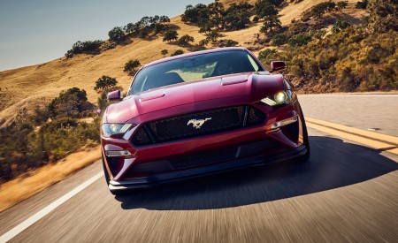2018 Ford Mustang GT Performance Pack Level 2 Front Wallpapers 450x275 (4)