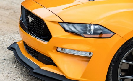 2018 Ford Mustang GT Performance Pack Level 2 Headlight Wallpapers 450x275 (34)