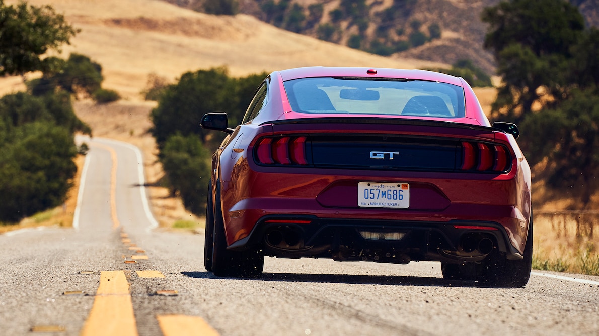 2018 Ford Mustang GT Performance Pack Level 2 Rear Wallpapers #12 of 96