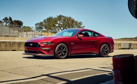 2018 Ford Mustang GT Performance Pack Level 2 Side Wallpapers 450x275 (5)