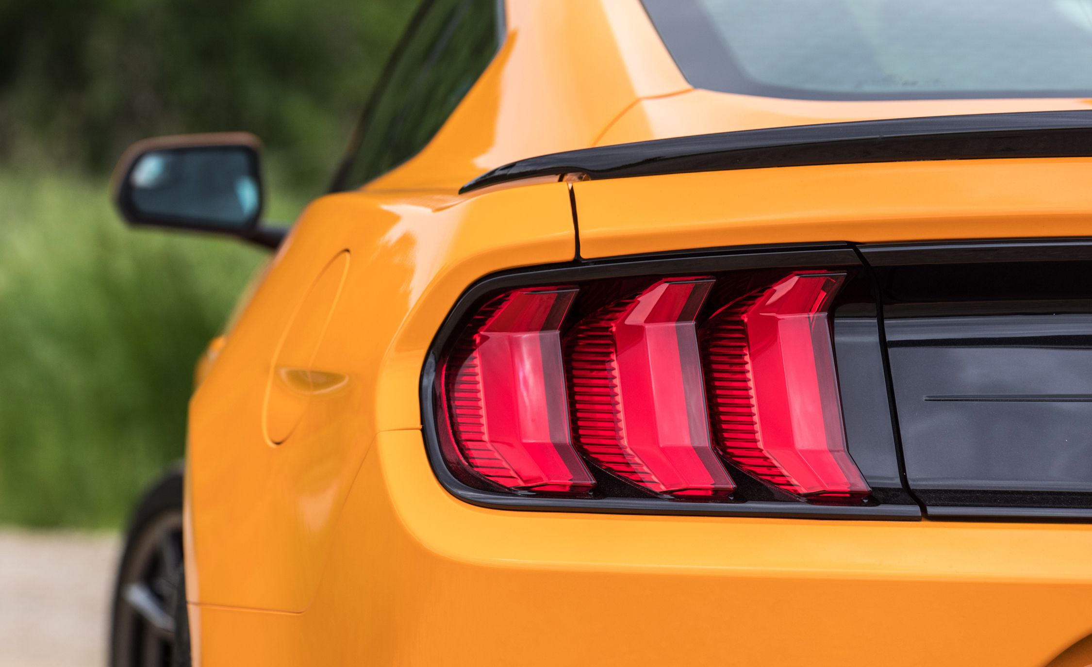 2018 Ford Mustang GT Performance Pack Level 2 Spoiler Wallpapers #36 of 96