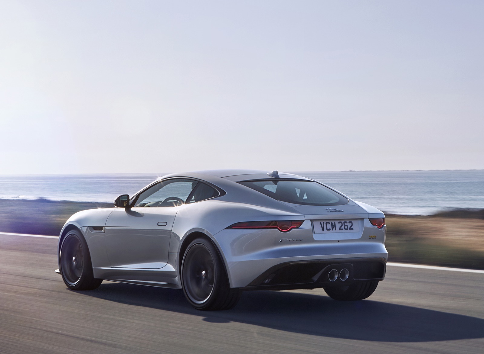 2018 Jaguar F-TYPE 400 SPORT Coupe Rear Three-Quarter Wallpapers #19 of 51