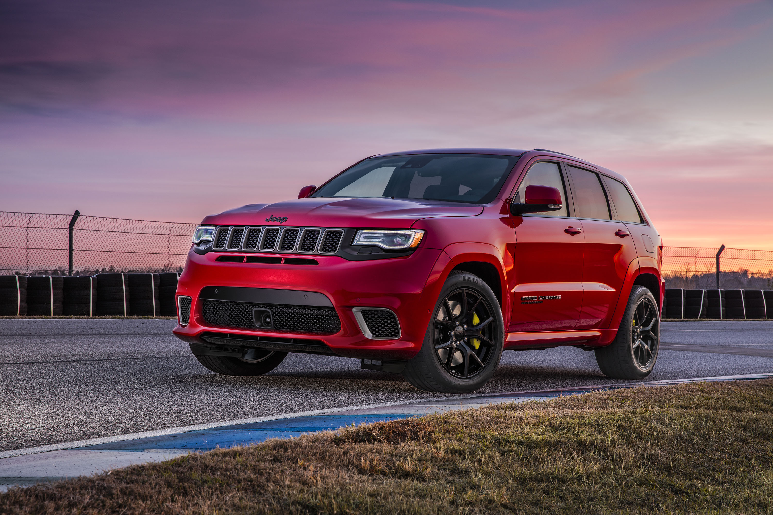 2018 Jeep Grand Cherokee Supercharged Trackhawk Front Three-Quarter Wallpapers #20 of 80