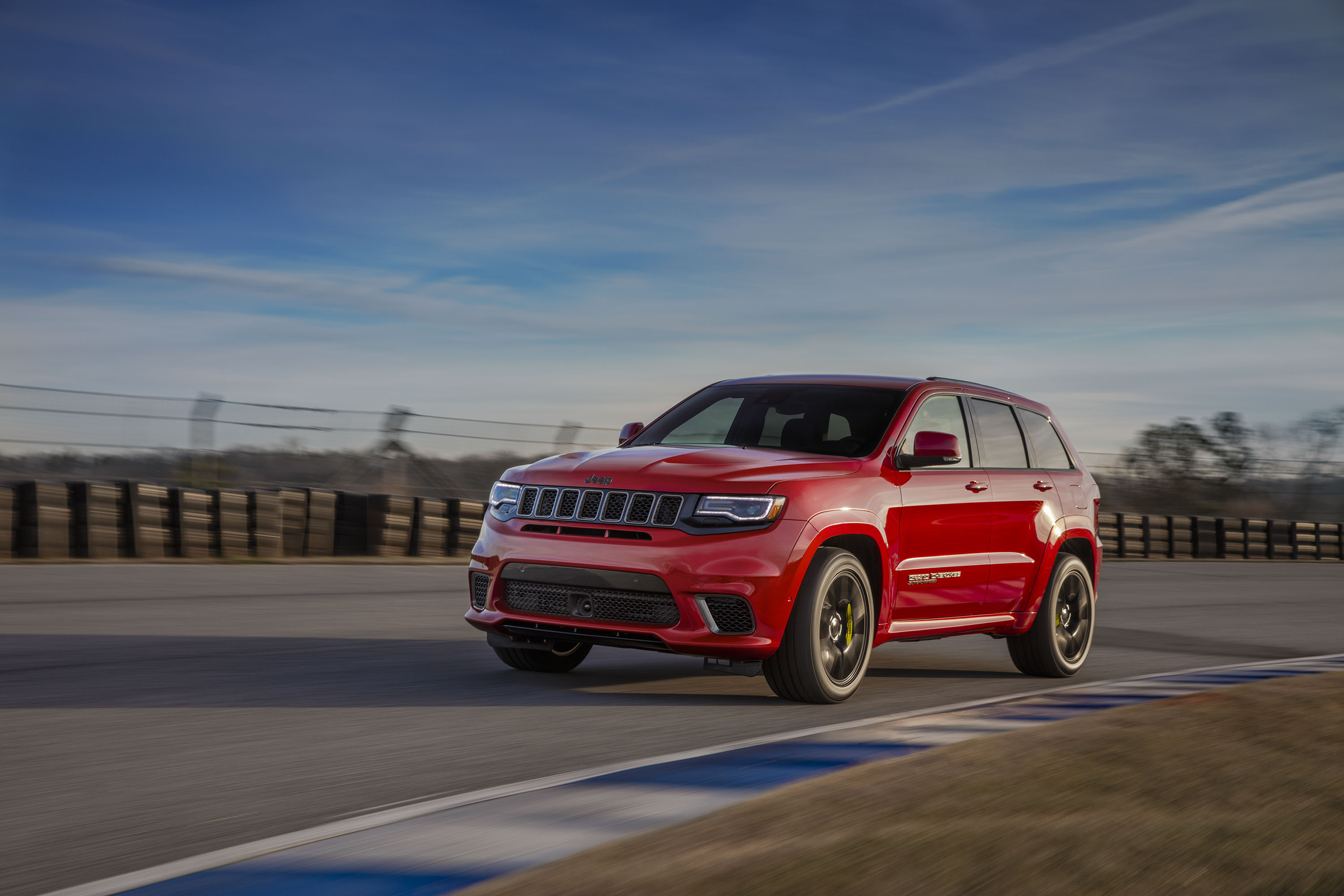 2018 Jeep Grand Cherokee Supercharged Trackhawk Front Three-Quarter Wallpapers #21 of 80