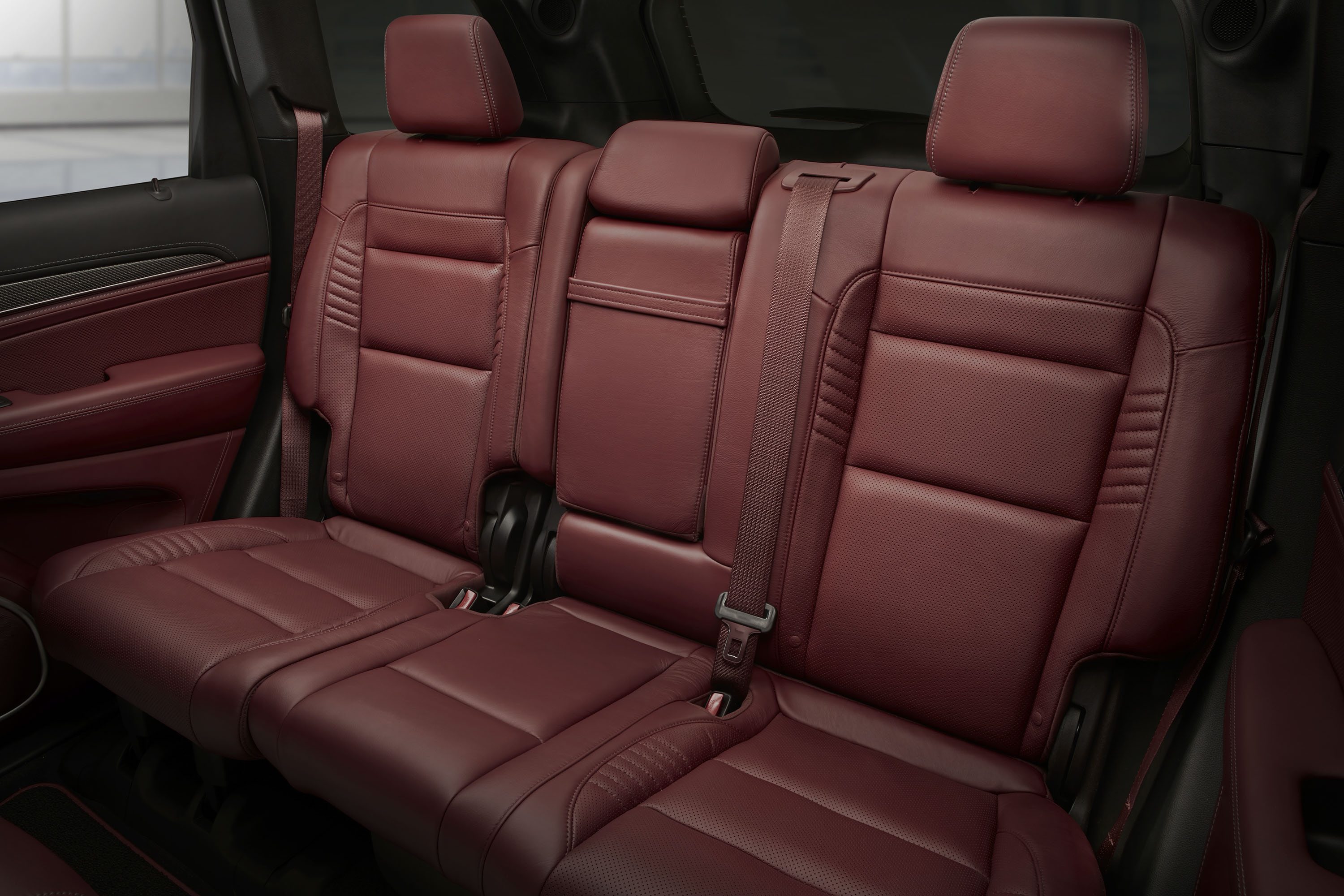2018 Jeep Grand Cherokee Supercharged Trackhawk Interior Rear Seats Wallpapers #31 of 80