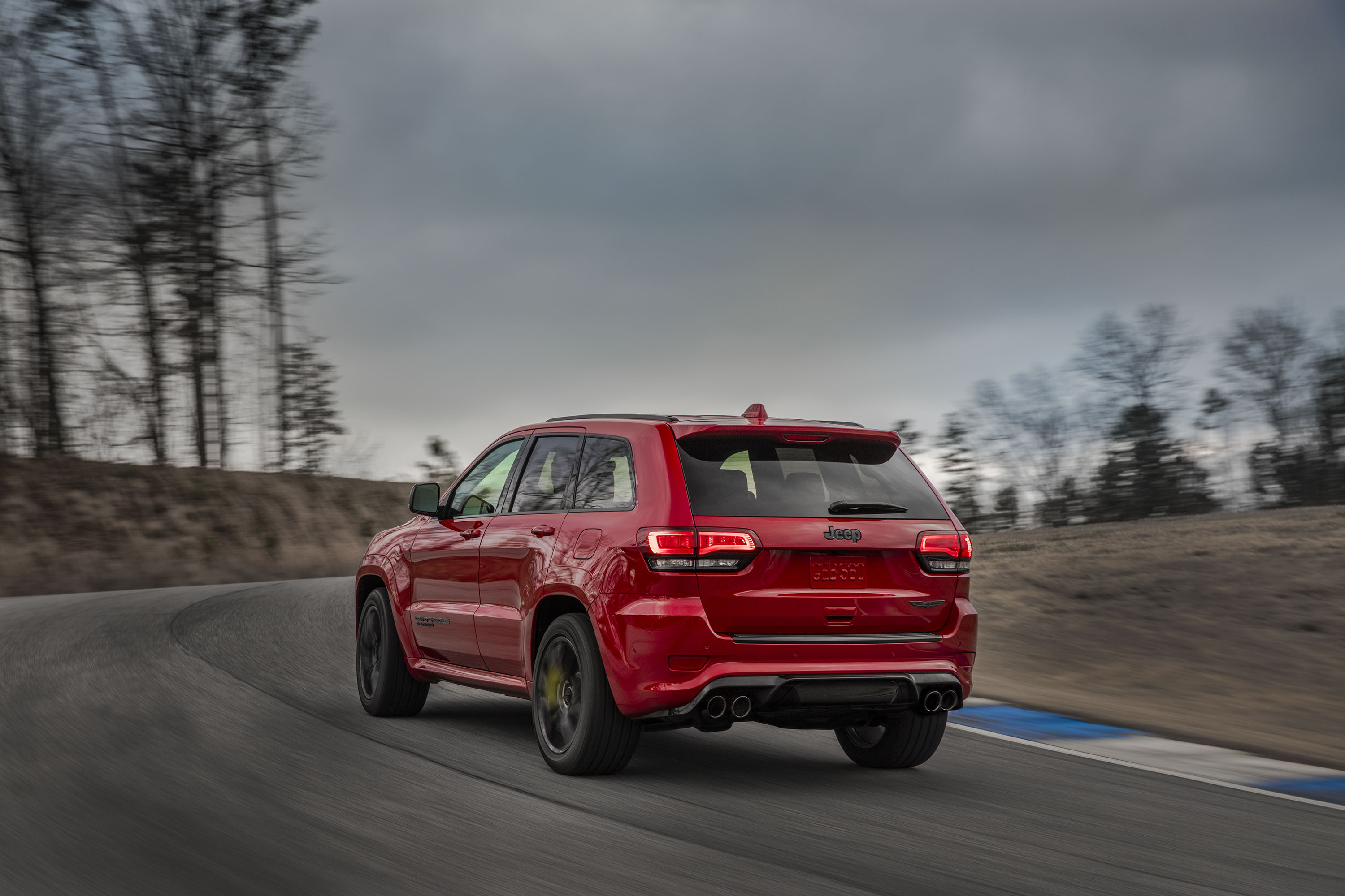 2018 Jeep Grand Cherokee Supercharged Trackhawk Rear Three-Quarter Wallpapers (10)