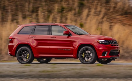 2018 Jeep Grand Cherokee Supercharged Trackhawk Side Wallpapers 450x275 (11)