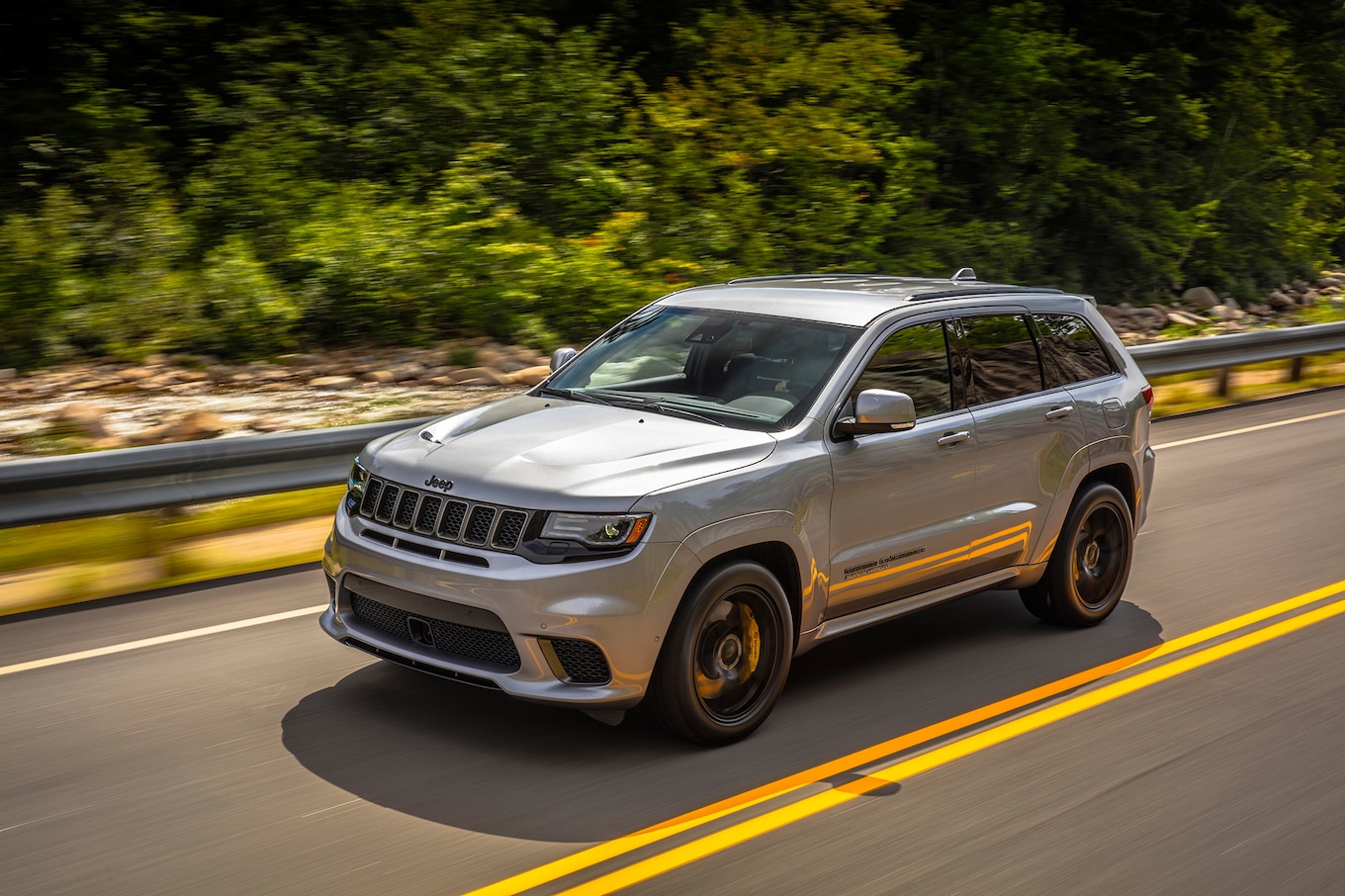 2018 Jeep Grand Cherokee Trackhawk Front Three-Quarter Wallpapers #57 of 80