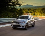 2018 Jeep Grand Cherokee Trackhawk Front Three-Quarter Wallpapers 150x120 (48)