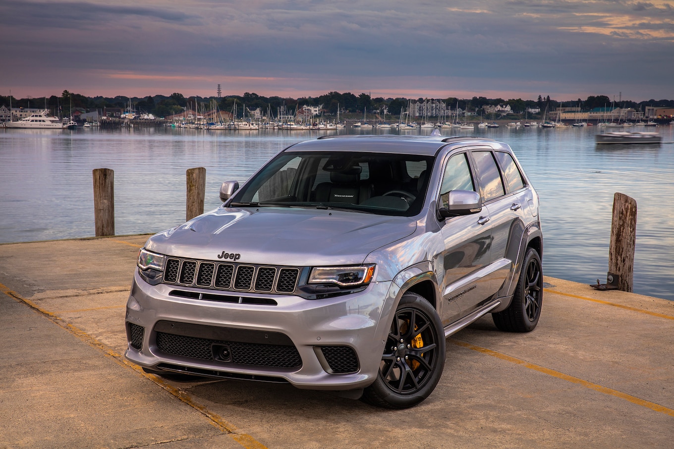 2018 Jeep Grand Cherokee Trackhawk Front Three-Quarter Wallpapers #71 of 80