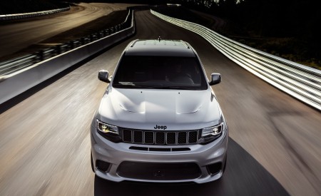 2018 Jeep Grand Cherokee Trackhawk Front Wallpapers 450x275 (53)