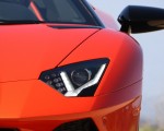 2018 Lamborghini Aventador S Roadster Headlight Wallpapers 150x120 (45)