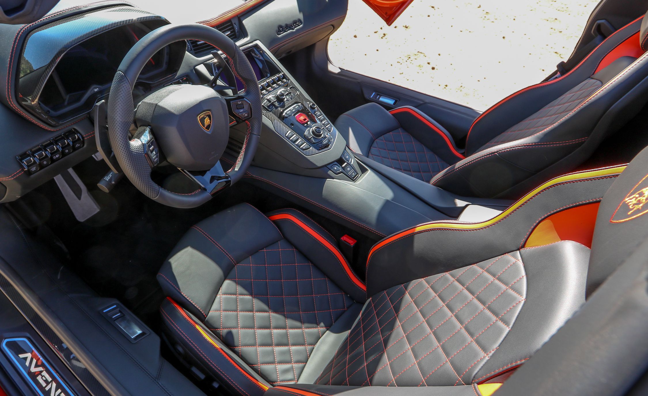 2018 Lamborghini Aventador S Roadster Interior Seats Wallpapers #49 of 73